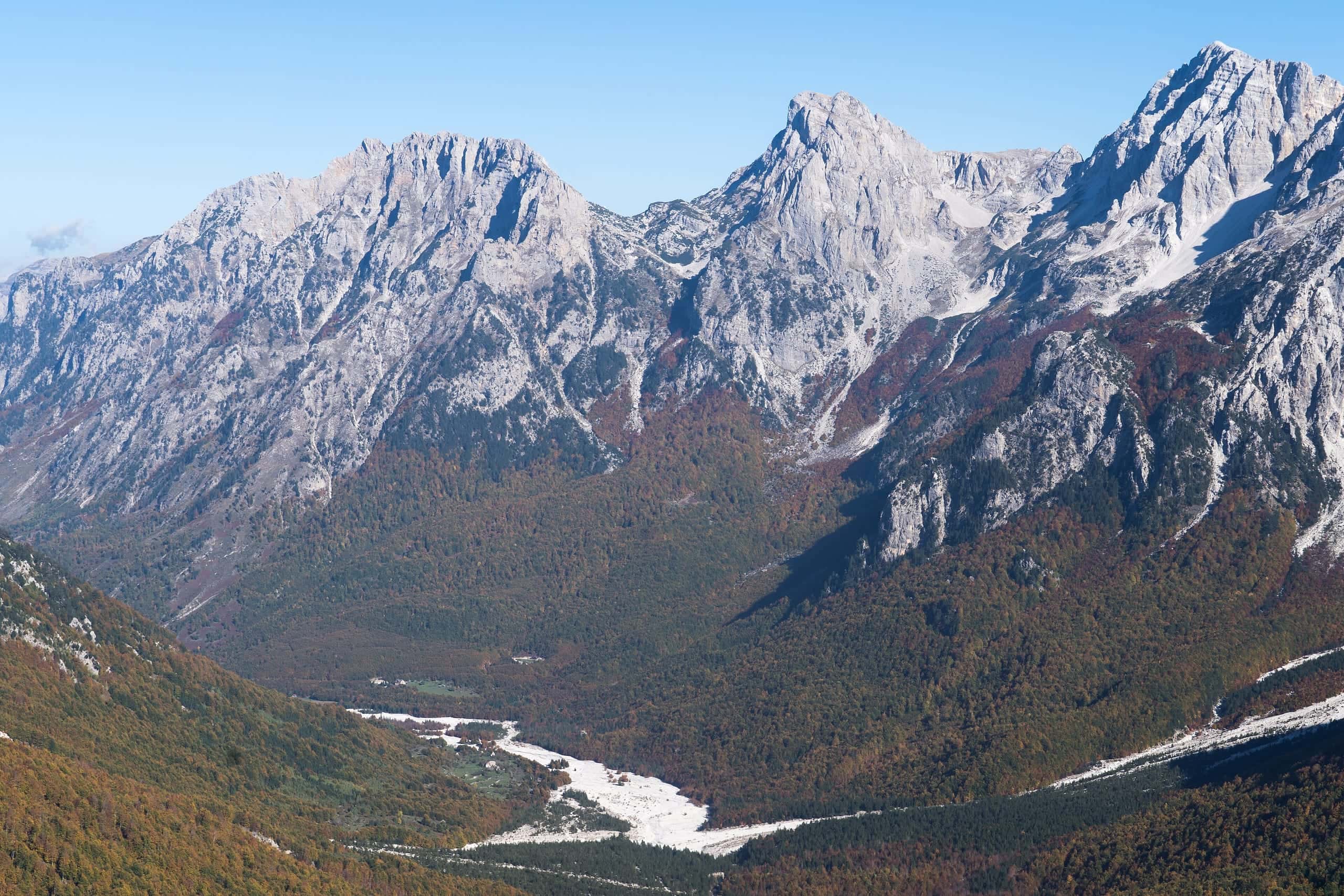 منظر لـValbona Valley