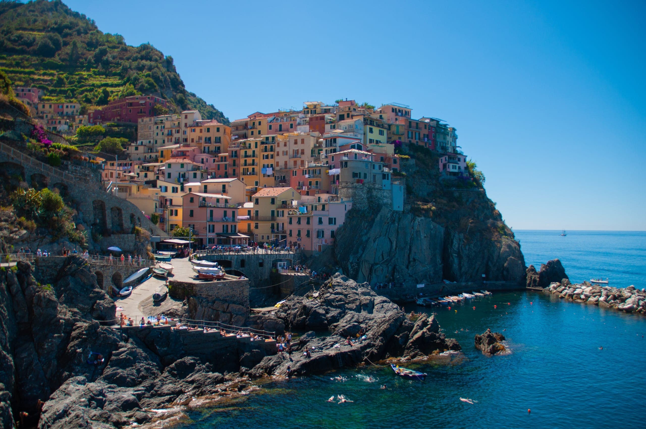 Verano, Vista de Cinque Terre